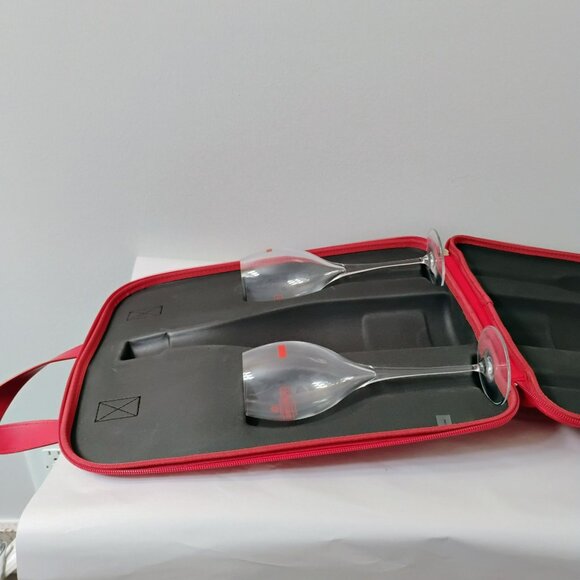 Piper Heidsieck Champagne Hard Shell Bottle & 2 Glasses Red Travel Case France - Picture 8 of 8